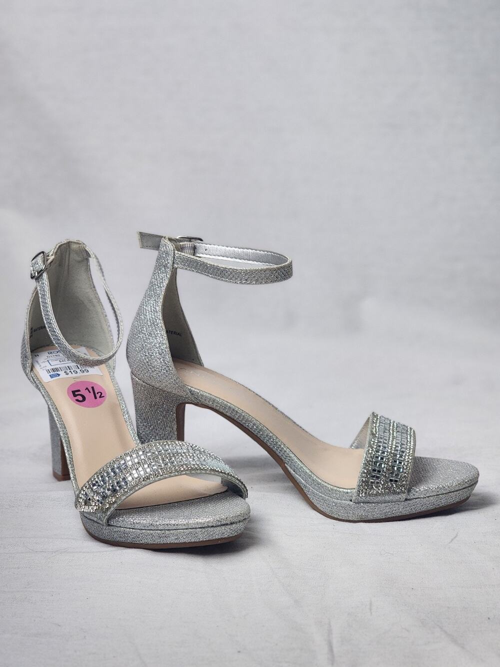 NEW Andiamo Size 5.5 Women's Rhinestone Silver Heels Sparkly Shiny Formal Shoe